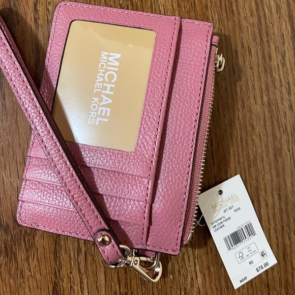 Michael Kors jet set wristlet